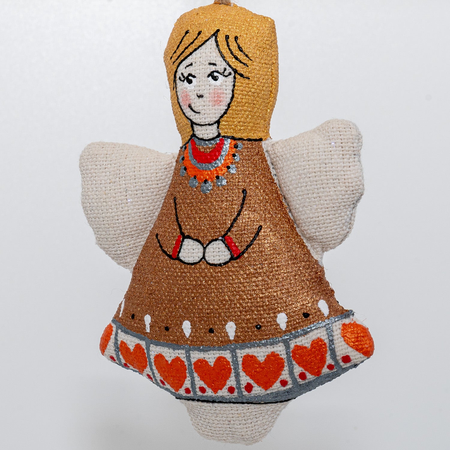 Engel m. hjerter på kjole